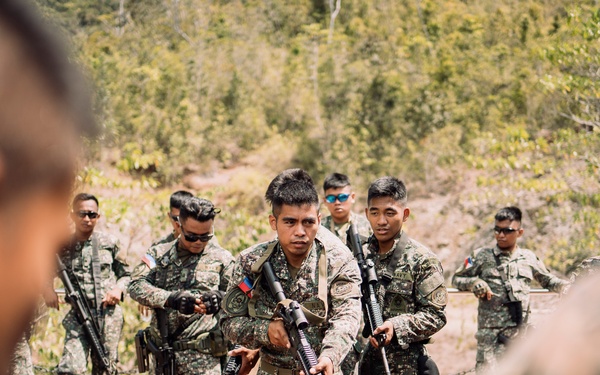ACDC: US, Philippine Marines Conduct Urban Operations Training