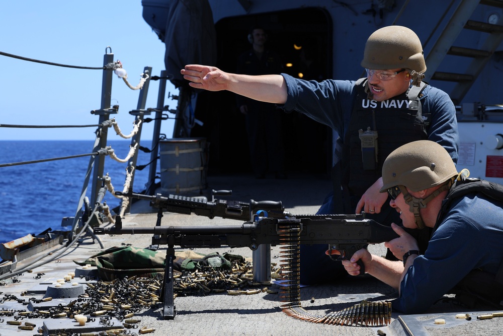 USS Roosevelt (DDG 80) Weapons Familiarization Shoot