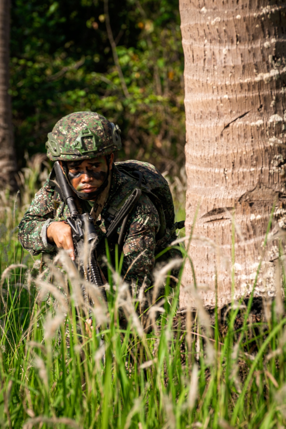 ACDC: US Marines, Philippine Marines Conduct Combined Key Terrain Seizure of MOUT Facility