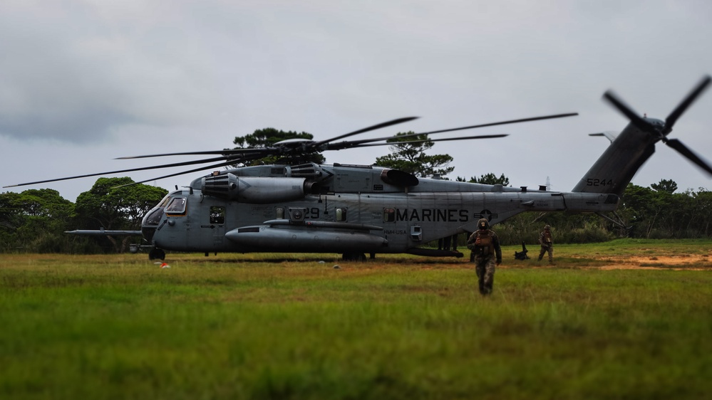 VMM-262 Conducts FARP exercise