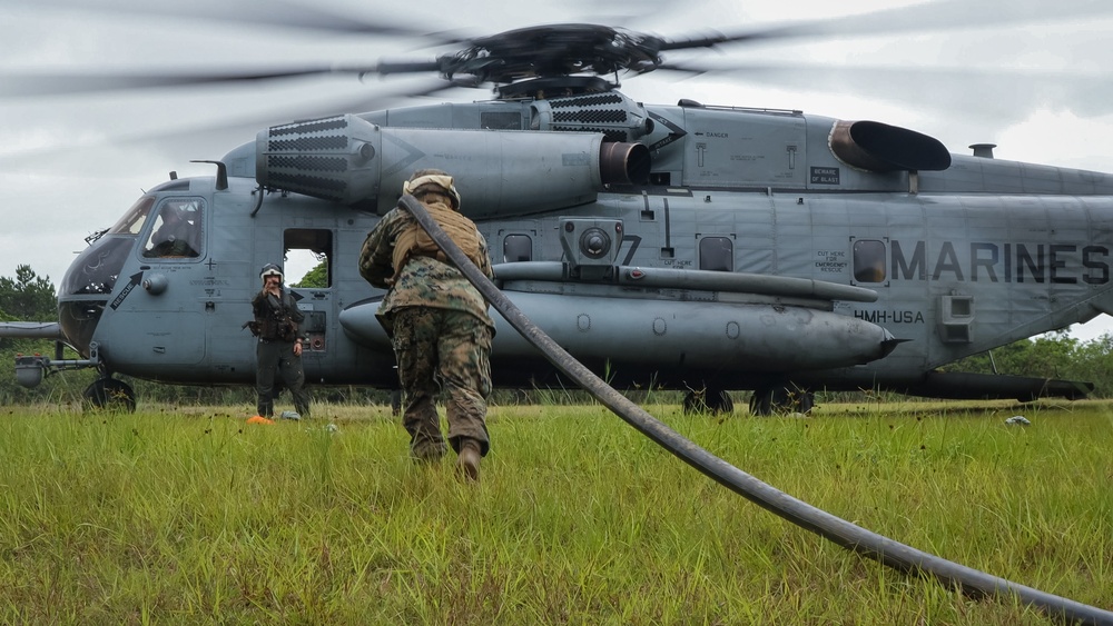 VMM-262 Conducts FARP exercise
