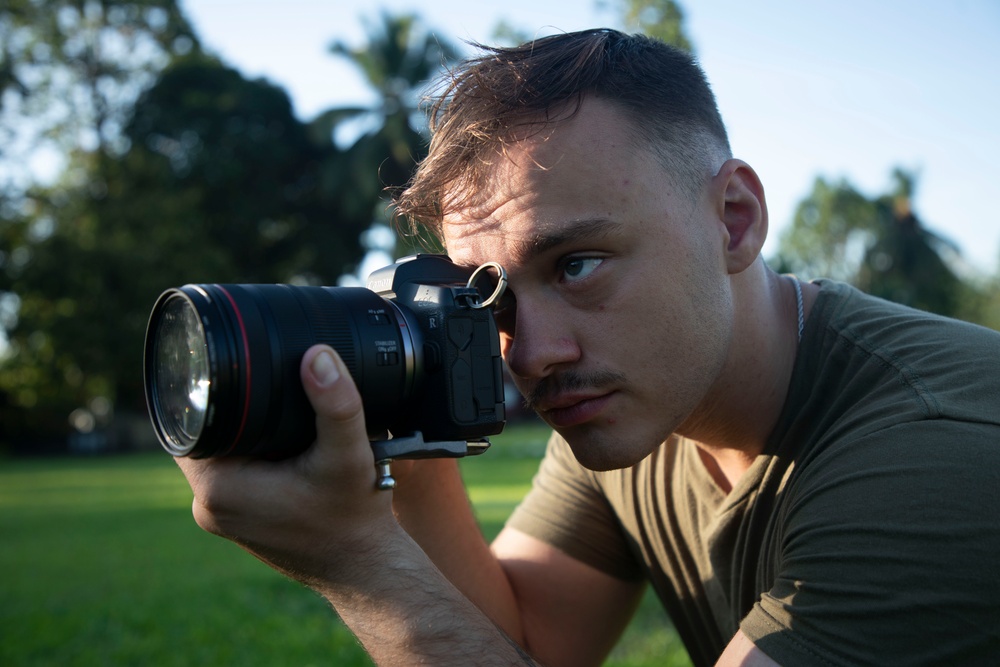 ACDC: 1/7, Philippine service members conduct martial arts training