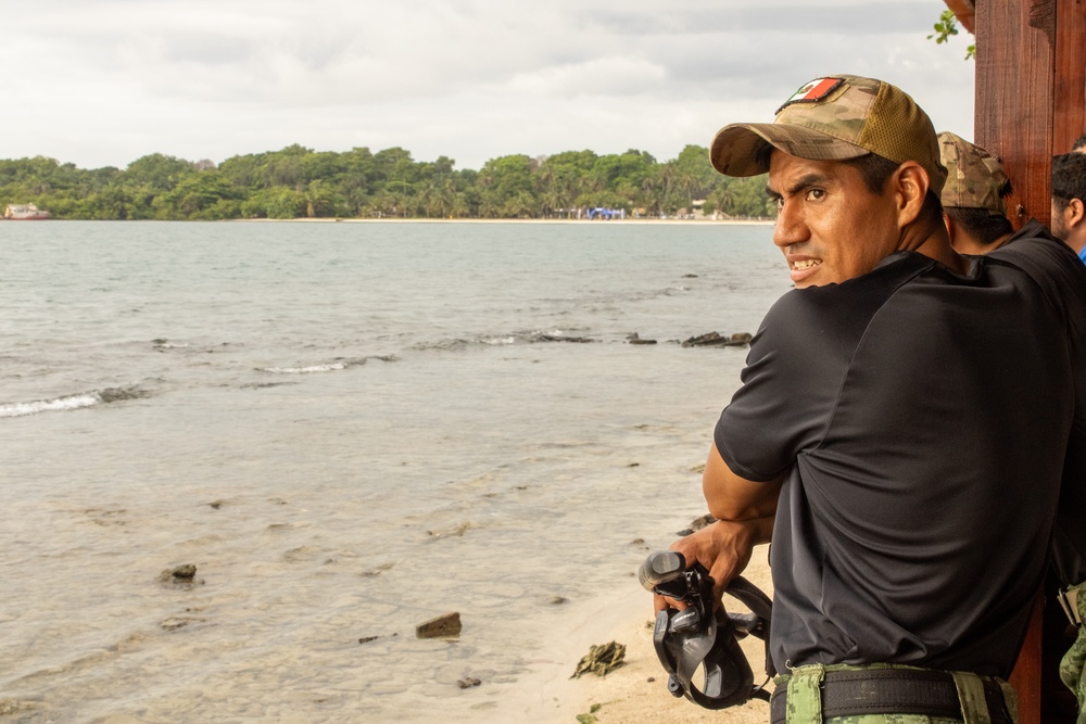 Fuerzas Comando 2024 Aquatic Run-and-Shoot Event