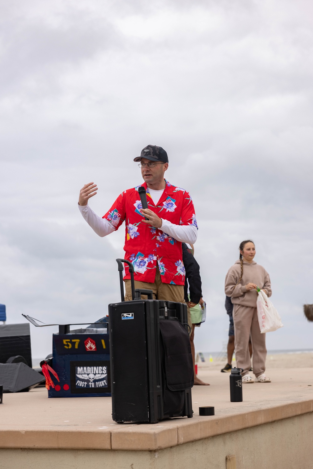 Fun at The Beach: H&amp;S BN Beach Bash