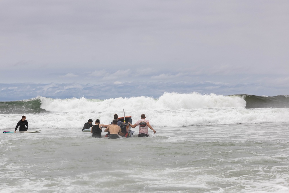 Fun at The Beach: H&amp;S BN Beach Bash