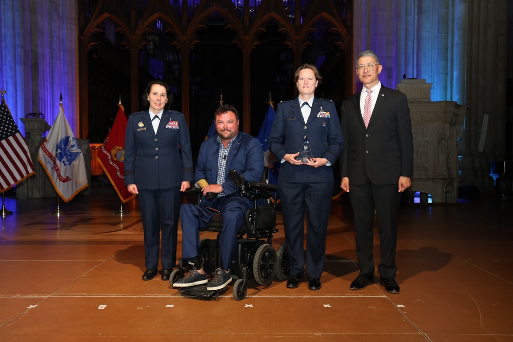 AFRL’s C-STARS Cincinnati honored at 2024 Heroes of Military Medicine