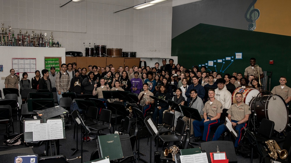 1st Marine Division Band Performs at Long Beach Polytechnic HS