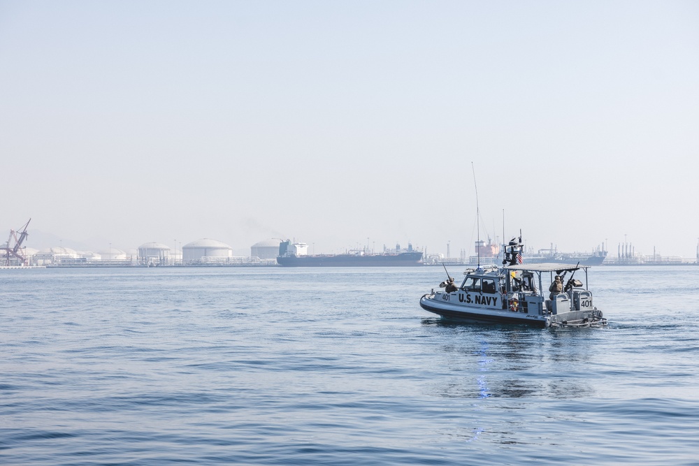 2nd Distribution Support Battalion Conduct Reenlistment and Award Ceremony During Native Fury 24