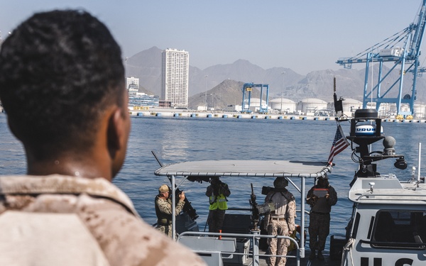 2nd Distribution Support Battalion Conduct Reenlistment and Award Ceremony During Native Fury 24