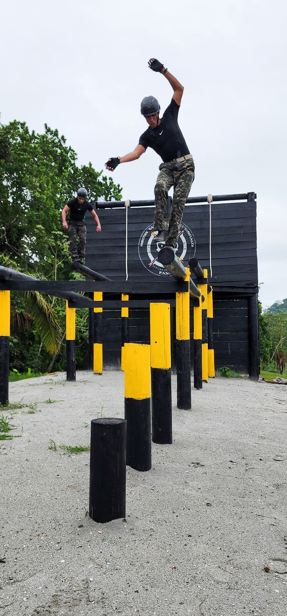Competitors conduct Fuerzas Comando 2024 Obstacle Course
