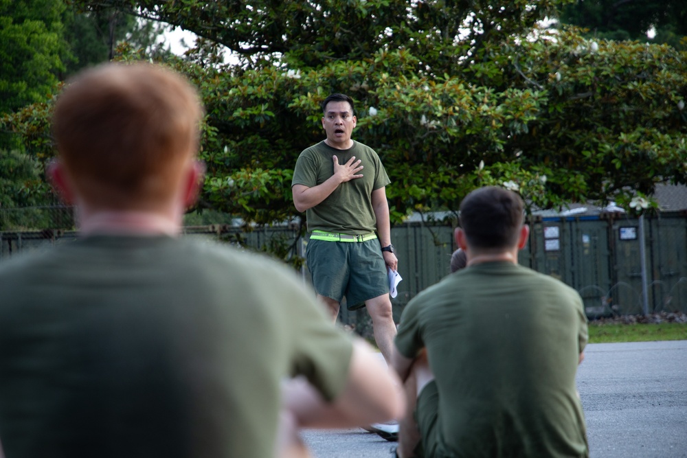 COMMSTRAT Marines honor the fallen