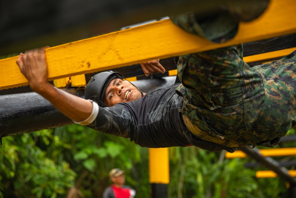 Competitors conduct Fuerzas Comando 2024 Obstacle Course