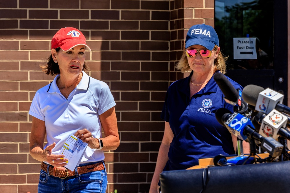FEMA Administrator and the Iowa Governor Hold A News Conference in GreenField
