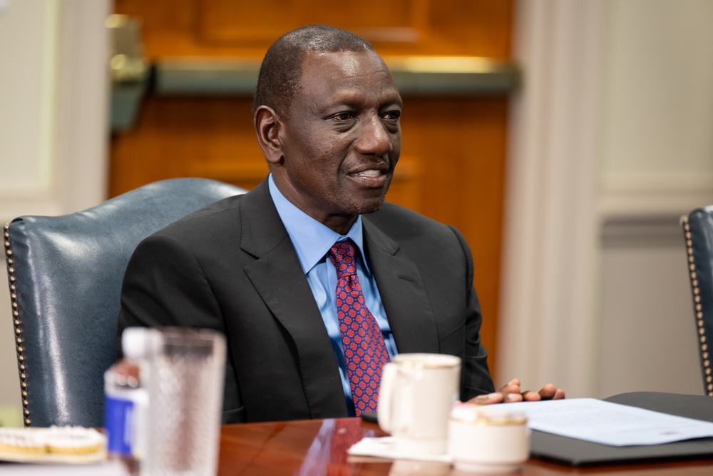 Secretary Austin hosts Kenyan President William Ruto