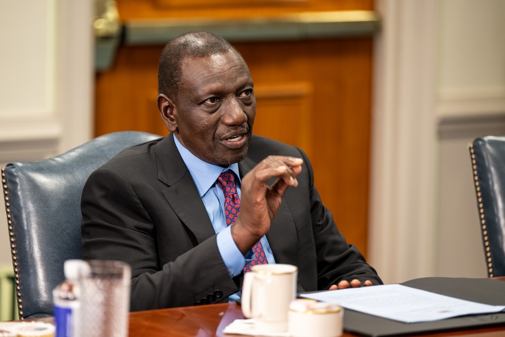 Secretary Austin hosts Kenyan President William Ruto