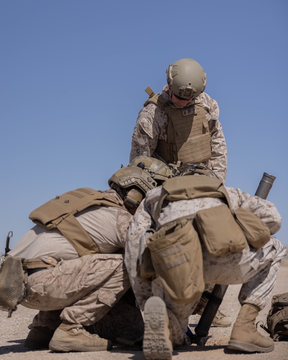 Gunning for excellence: 1st MARDIV Marine takes home Hulbert trophy for outstanding leadership