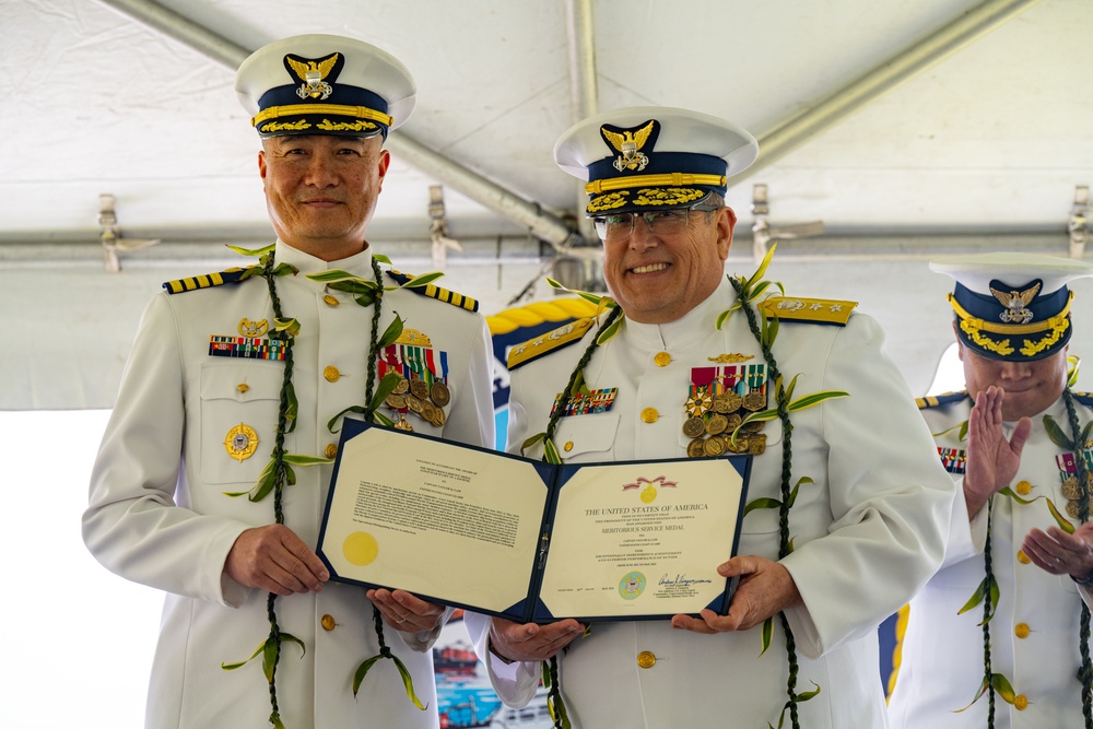 Coast Guard Sector San Francisco holds a change-of-command ceremony