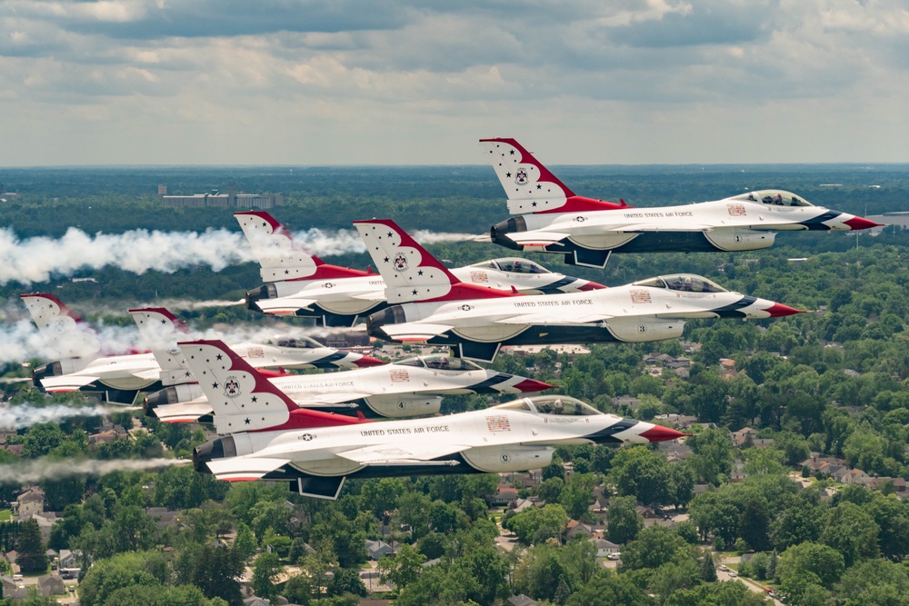 Thunderbirds bring the thunder to the Indy 500