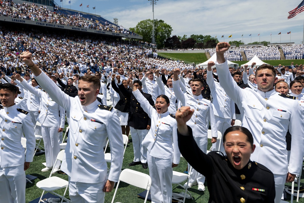 SD Delivers Keynote Address at USNA Commencement