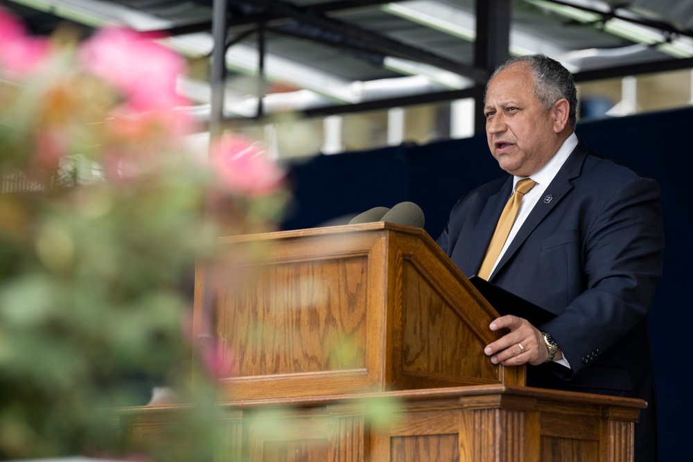 SD Delivers Keynote Address at USNA Commencement