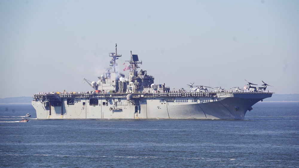 Fort Hamilton Salute to Ships 2024