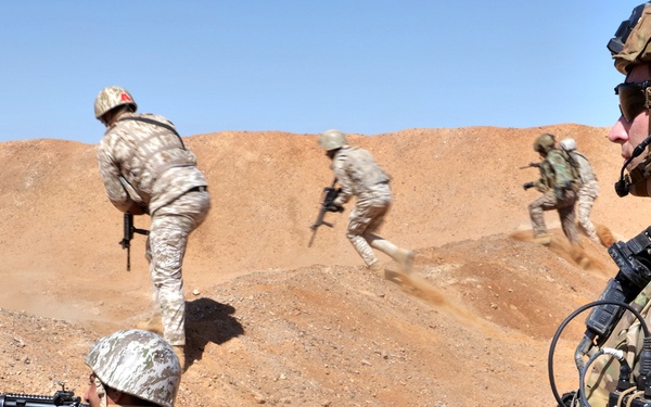 Eager Lion 2024: 3rd SFAB and Jordanian Armed Forces conduct Squad Live Fire