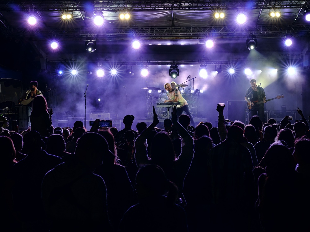 Walk The Moon Performs in Yokosuka