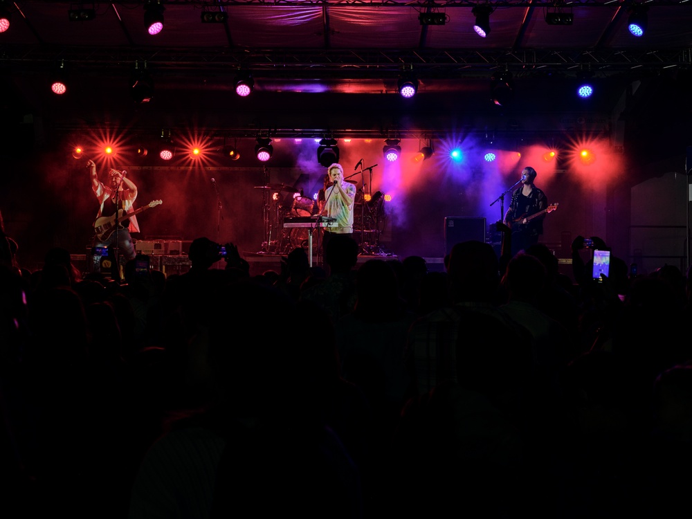 Walk The Moon Performs in Yokosuka