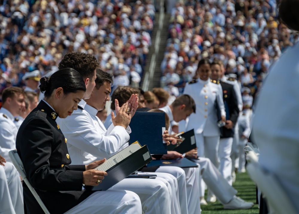 DVIDS Images USNA 2024 Commissioning Day [Image 11 of 15]