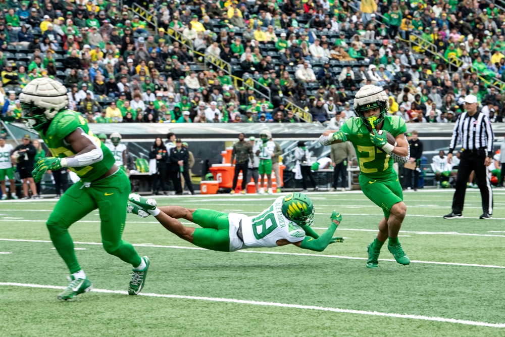 DVIDS Images Oregon National Guard supports the University of