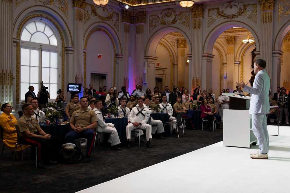 US Navy Sailors and Marines visit the New York Stock Exchange