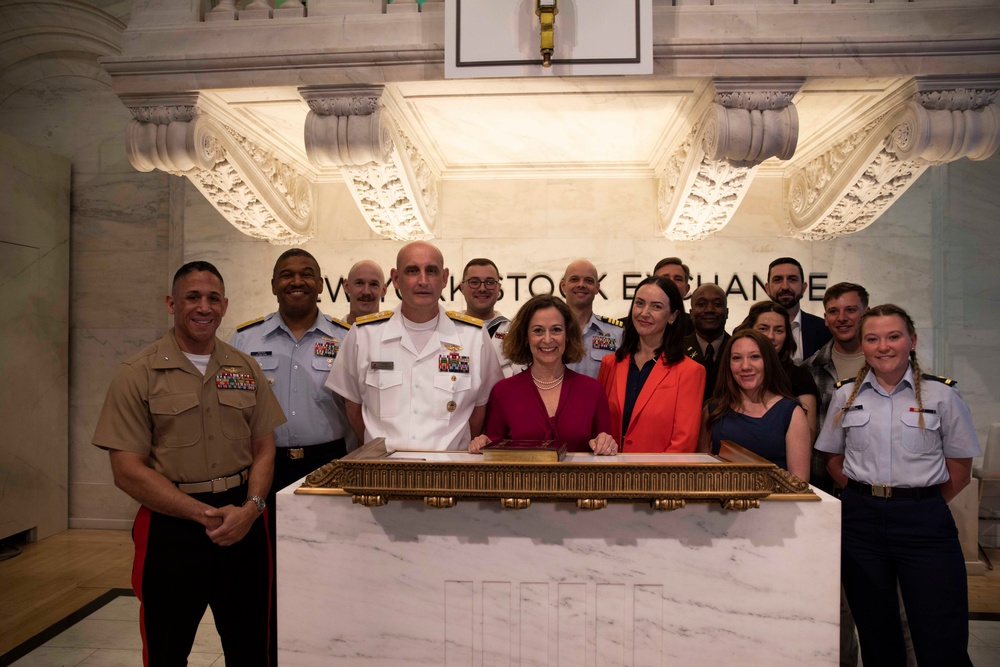US Navy Sailors and Marines visit the New York Stock Exchange