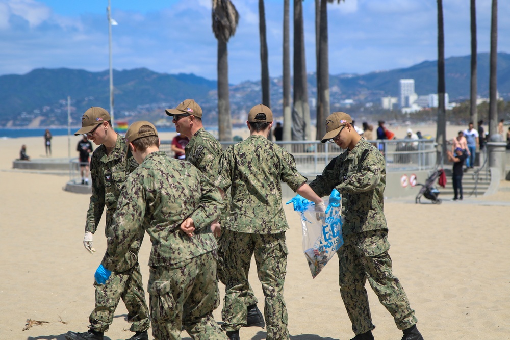 LA Fleet Week 24: Venice Beach