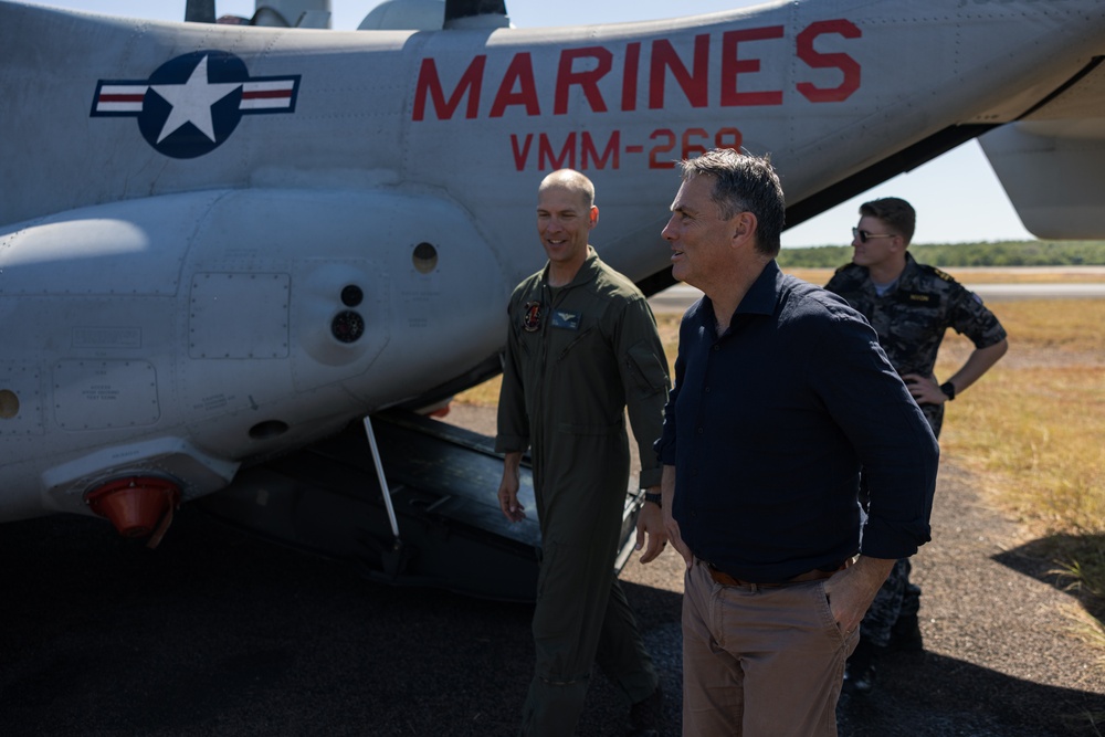 MRF-D 24.3: Australian Deputy Prime Minister visits Marines in Darwin