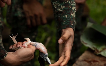 ACDC: 1/7, Philippine Armed Forces conduct jungle survival training