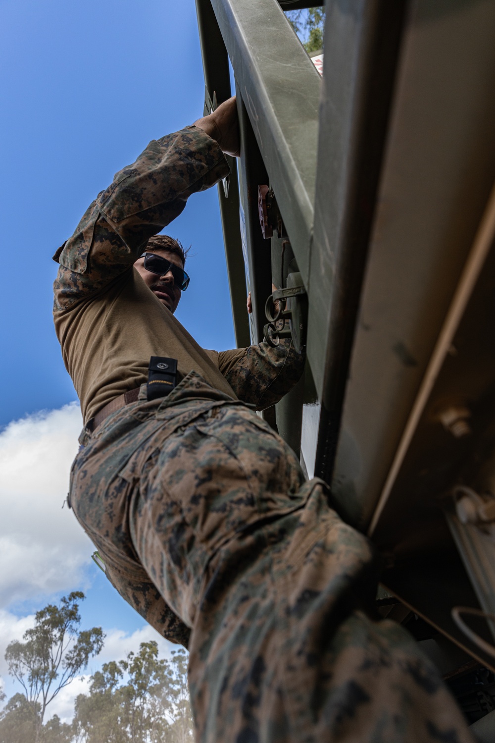 MRF-D 24.3: CLB-5 (Rein.) Marines prepare for Exercise Southern Jackaroo