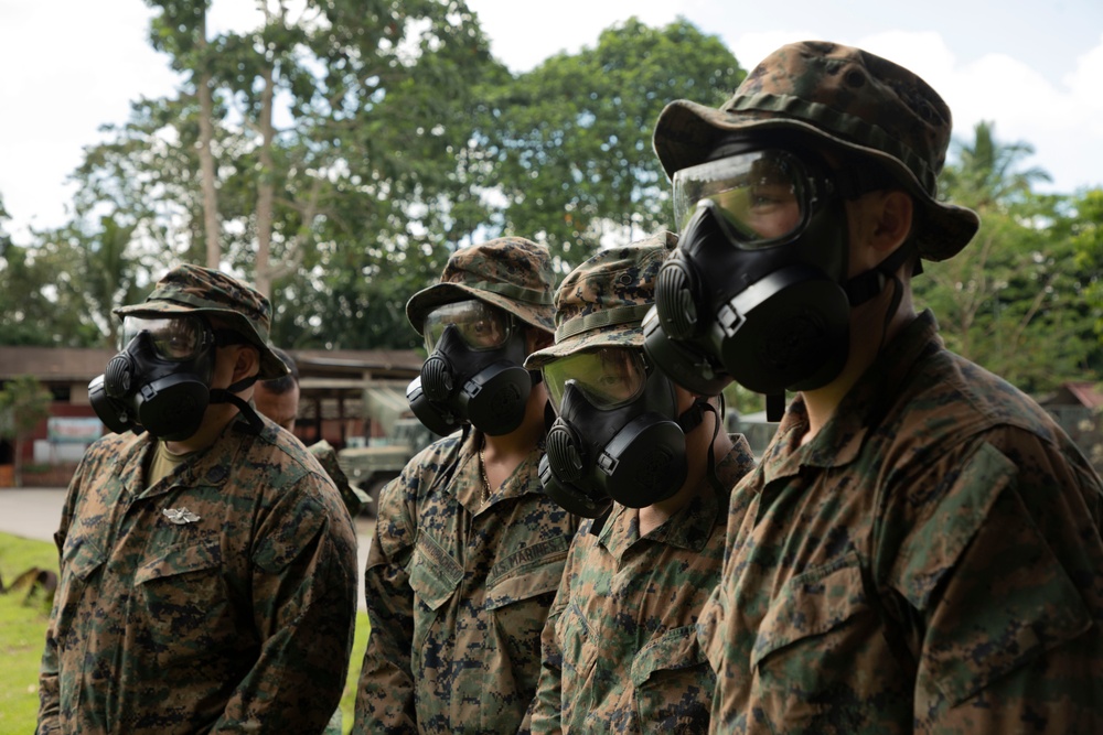 ACDC: 1/7 conducts CBRN SMEE with Philippine service members