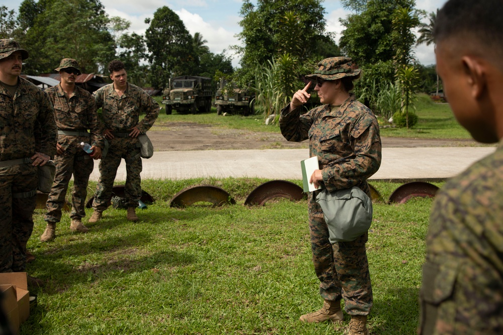 ACDC: 1/7 conducts CBRN SMEE with Philippine service members