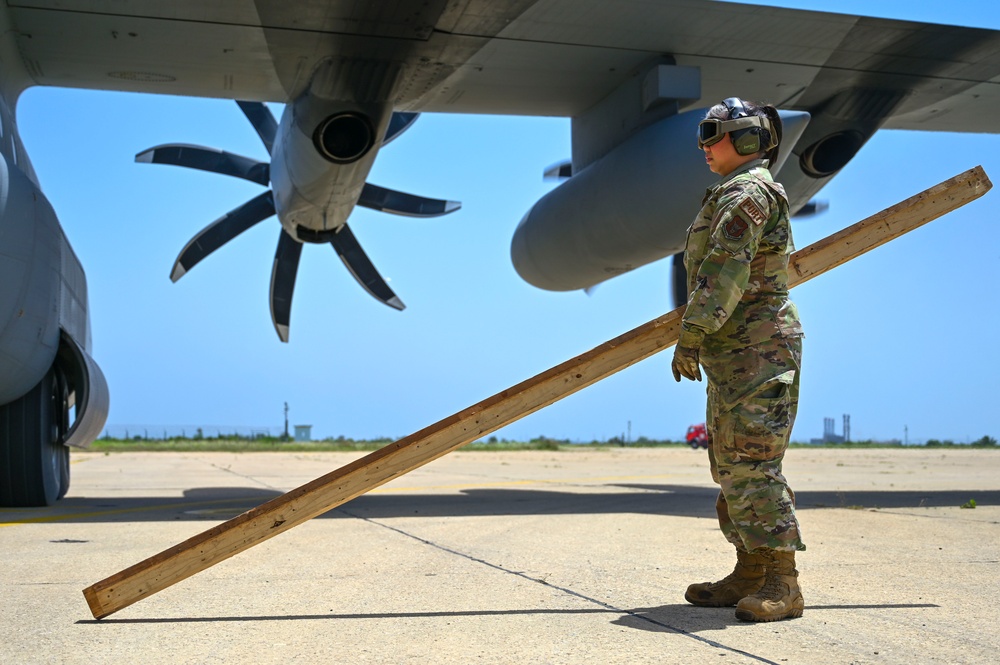 Method B combat offload training at African Lion 2024