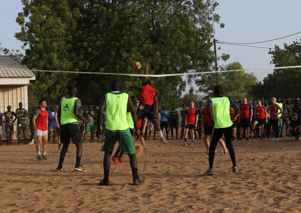 Armed Forces of Senegal host volleyball match with partners during African Lion 2024