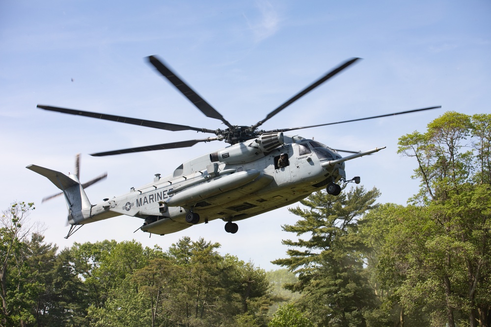 Fleet Week New York 2024: Eisenhower Park aircraft arrival and static display event
