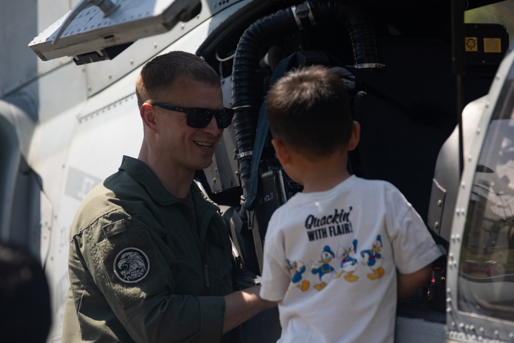 Fleet Week New York 2024: Eisenhower Park aircraft arrival and static display event