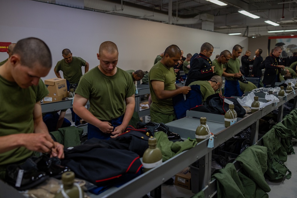 India Company Uniform Fitting