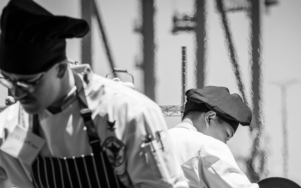 USS Carl Vinson Sailors Participate in Galley Wars