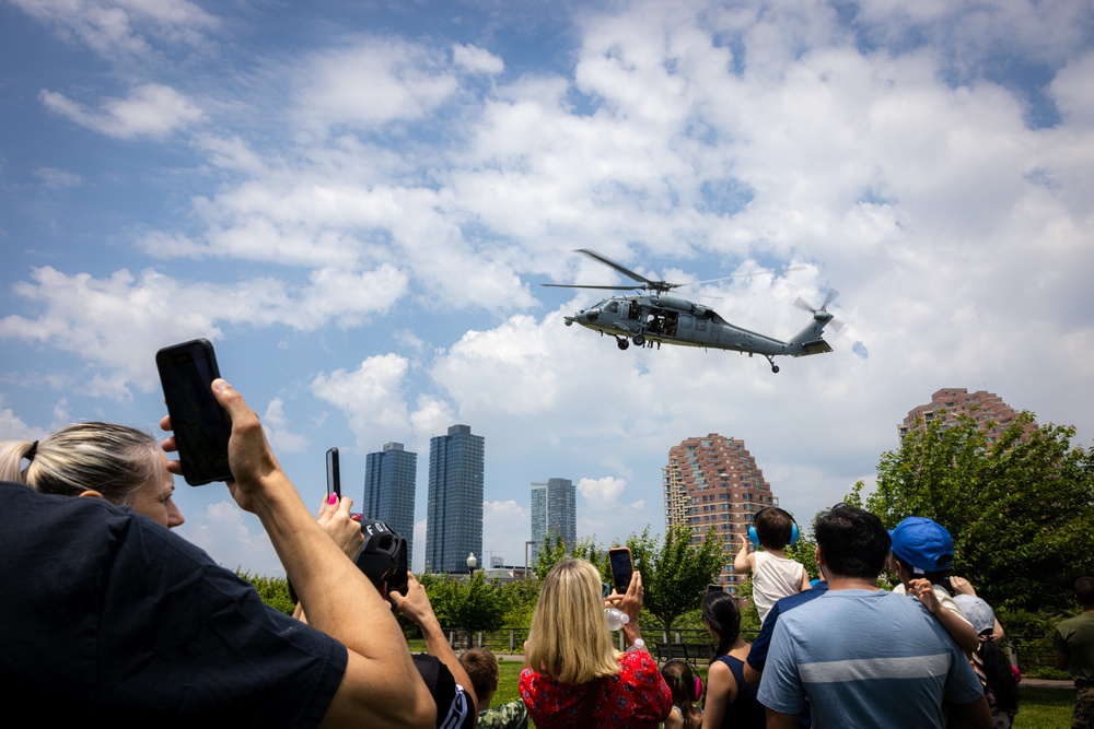 Fleet Week New York 2024: Liberty State Park aircraft arrival