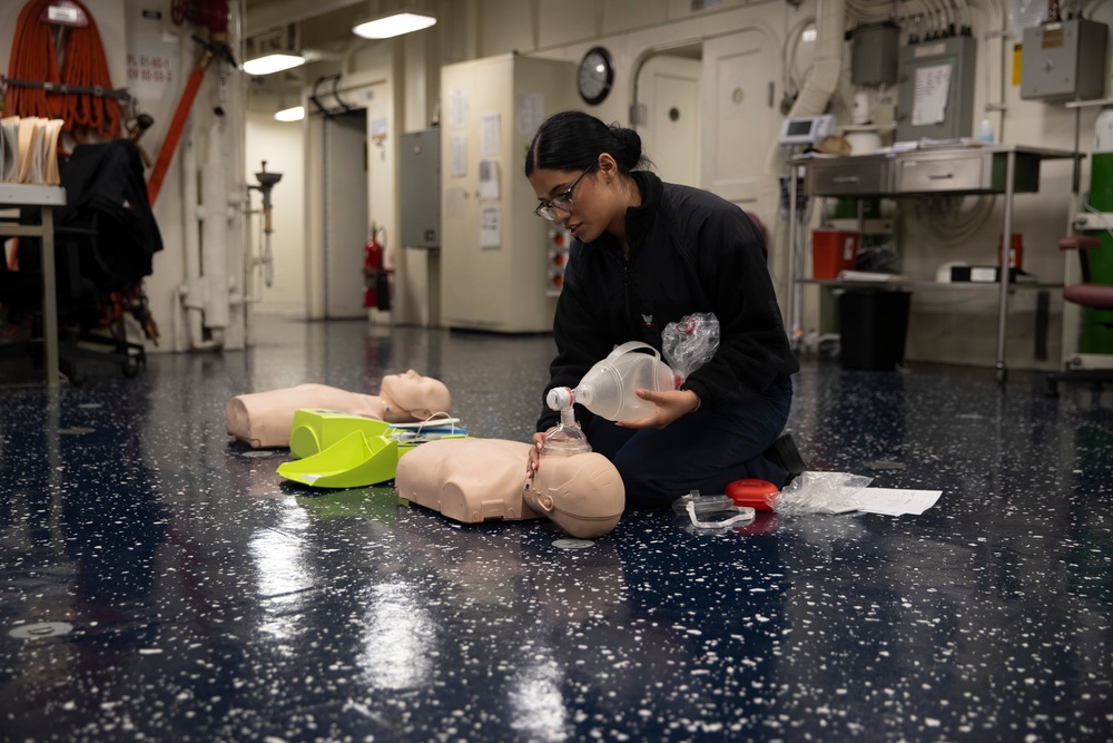 USS Tripoli Sailor Conducts CPR Training