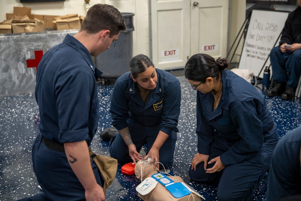 USS Tripoli Sailor Conducts CPR Training