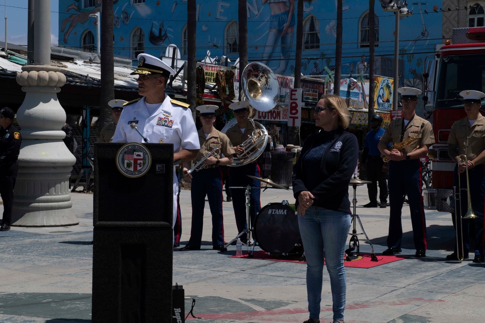 Sailors and Marines Attend a Beach Clean up during Los Angeles Fleet Week