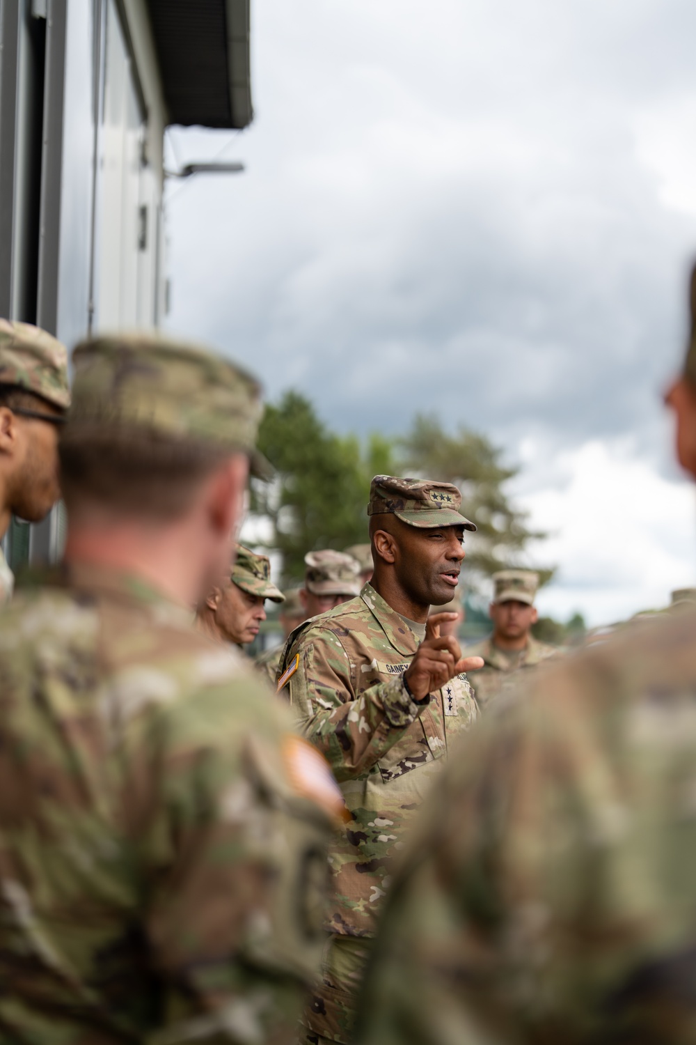 US Army Space and Missile Defense leadership visits 10th AAMDC Soldiers