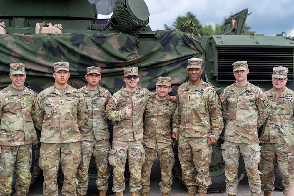 US Army Space and Missile Defense leadership visits 10th AAMDC Soldiers